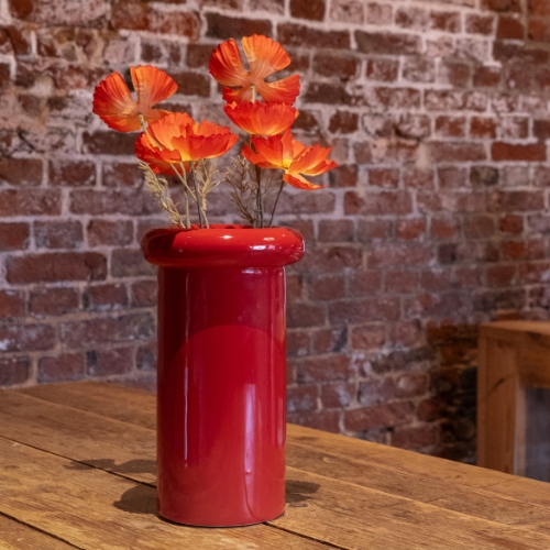 Die roten Cosmos – Mario-Vase #Künstlich